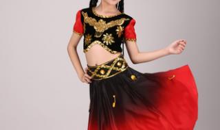 花儿为什么这样红舞蹈 花儿为什么这样红舞蹈