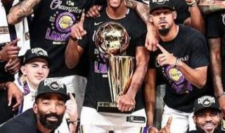 湖人首发阵容2020 湖人首发阵容2020